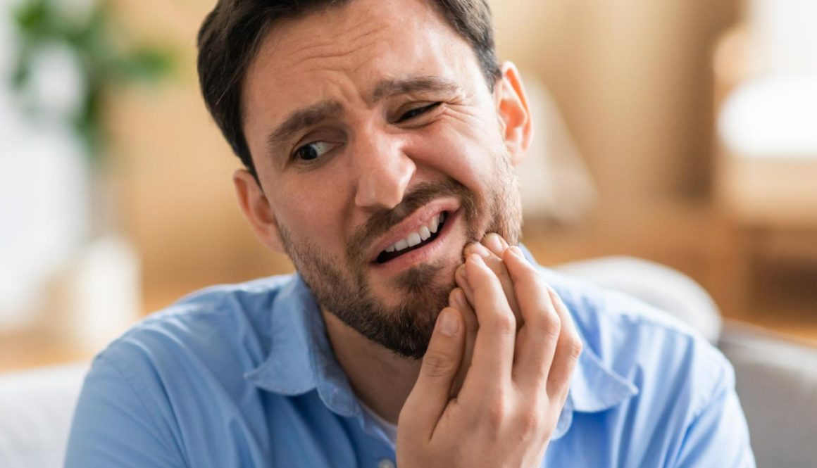 Understanding Tooth Sensitivity_ What are the Causes and Solutions (2)